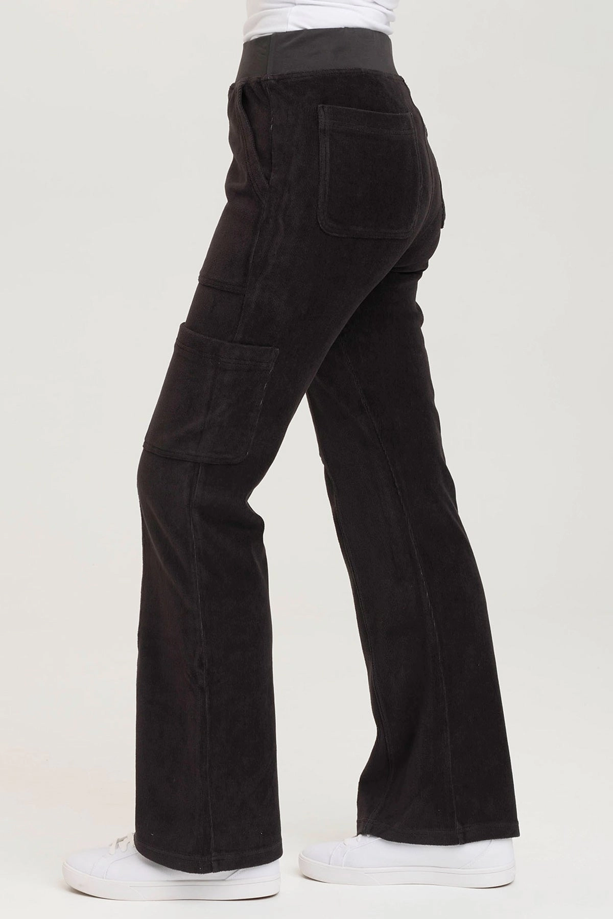 Aqilo Pant
