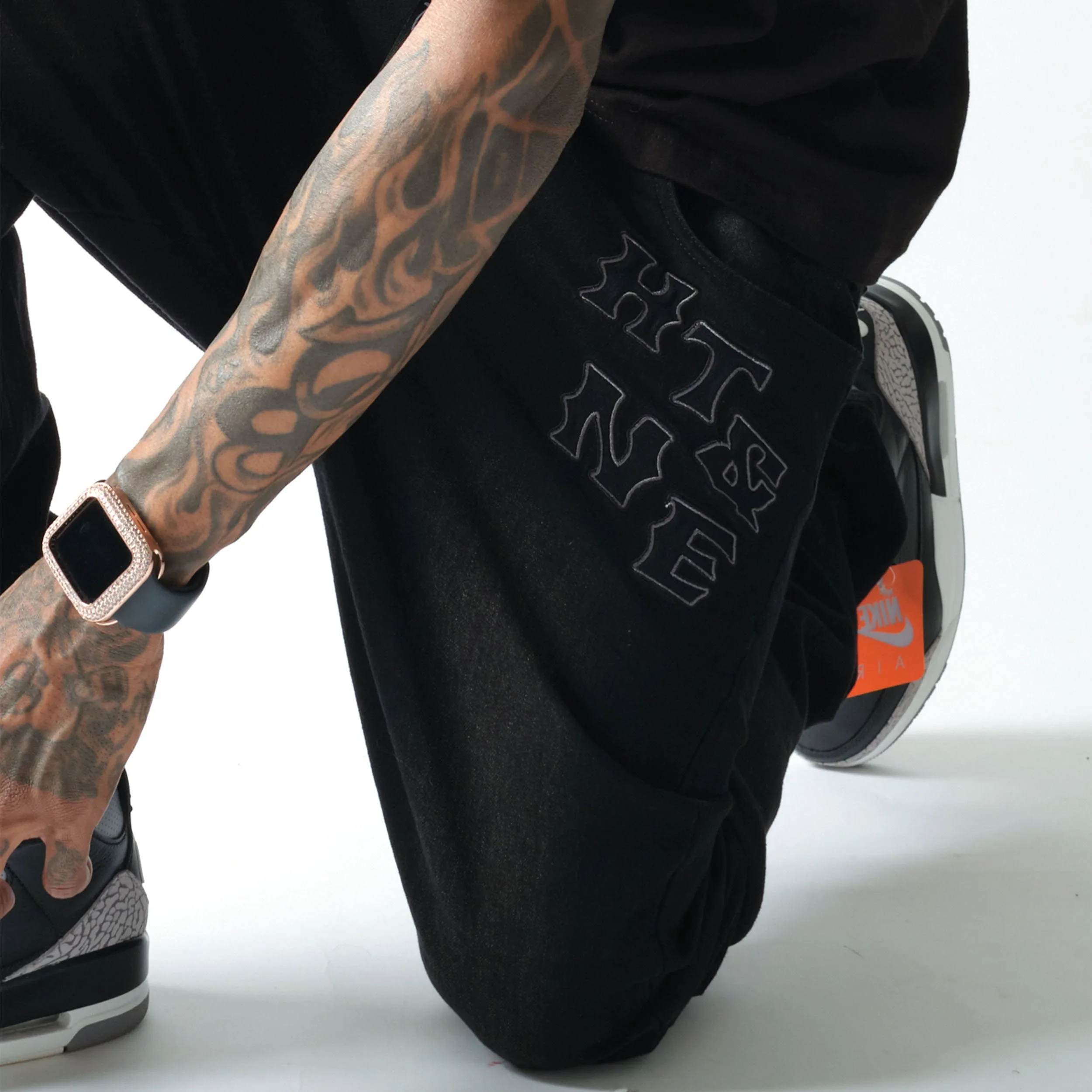 Atelier Denim Patch Black Slim Jeans