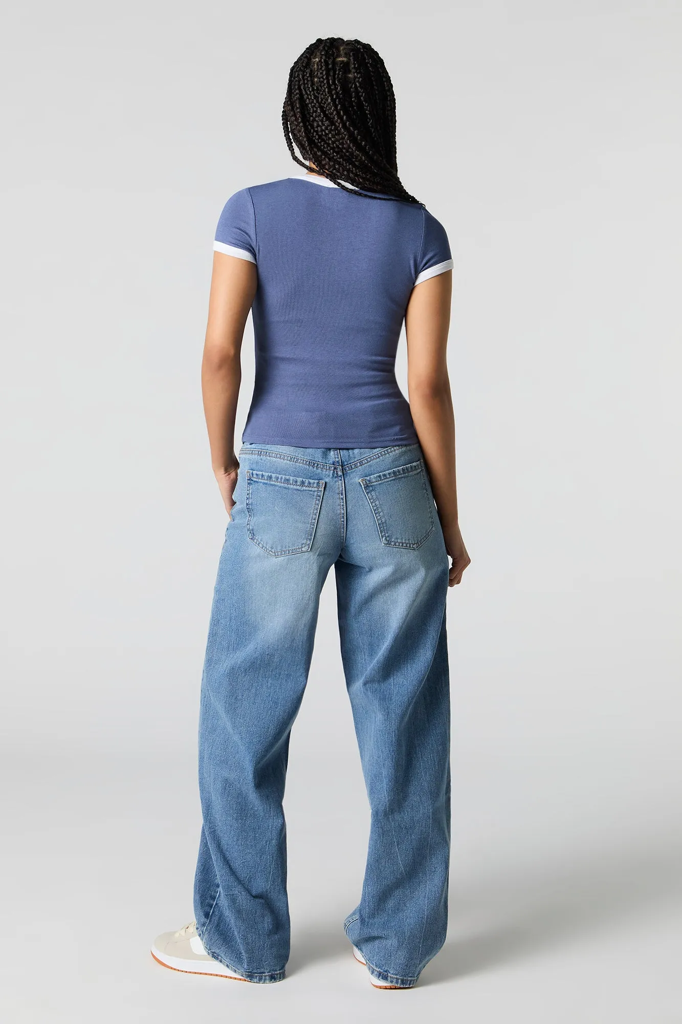 Jean rigide baggy d'aspect usé à taille basse avec poches