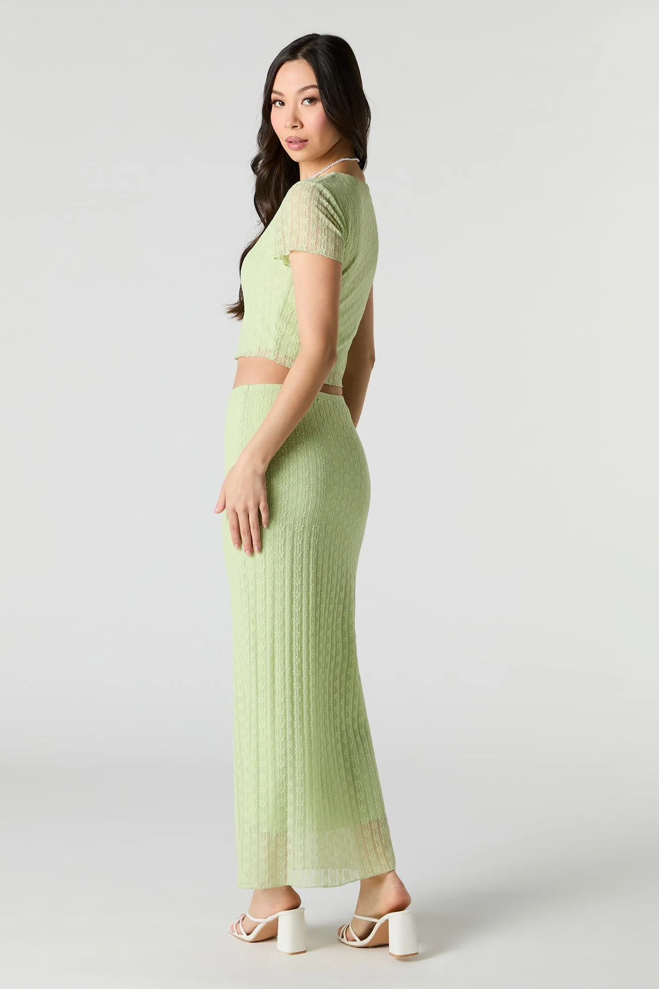 Jupe maxi en dentelle fleurie