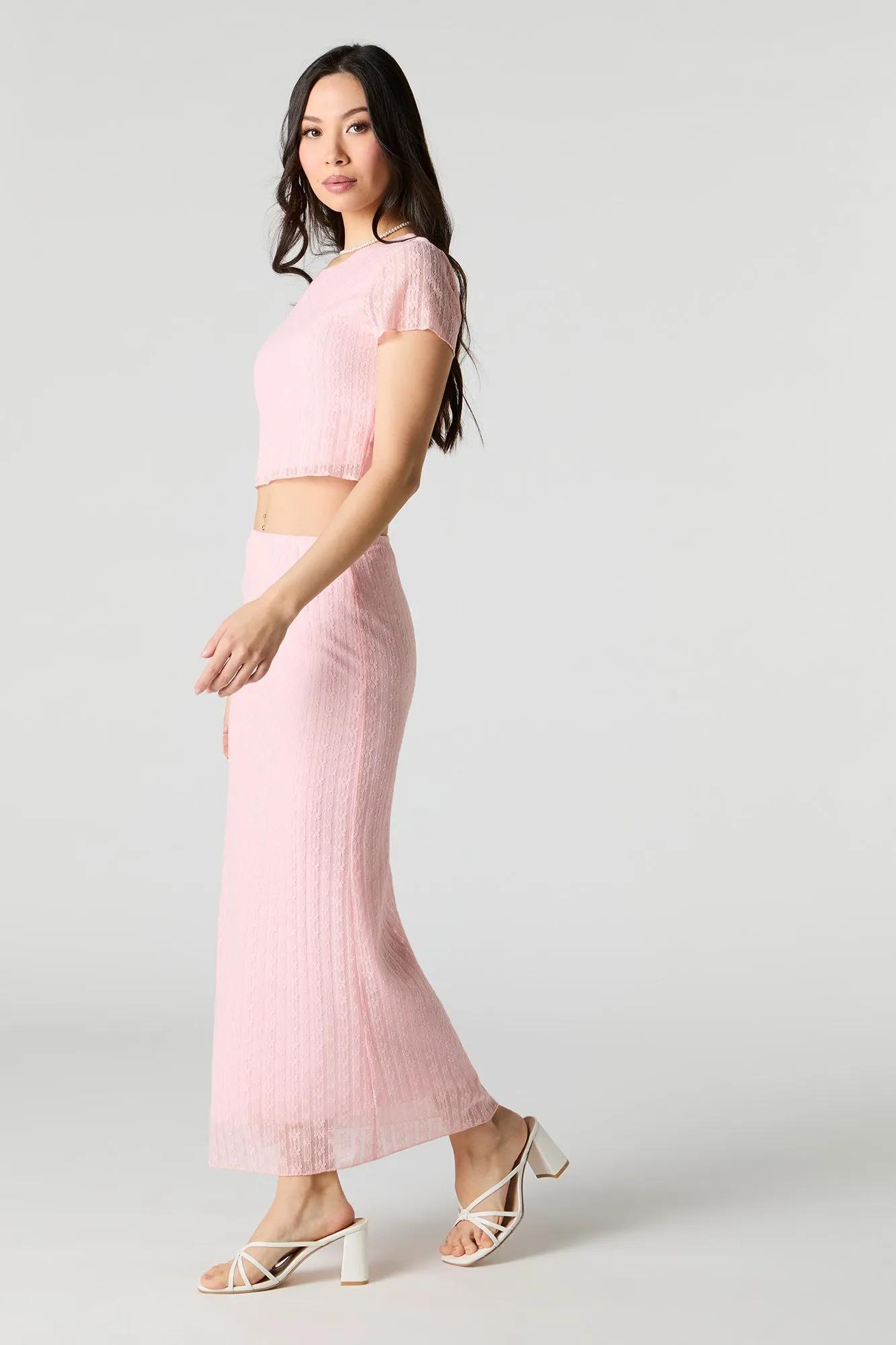 Jupe maxi en dentelle fleurie
