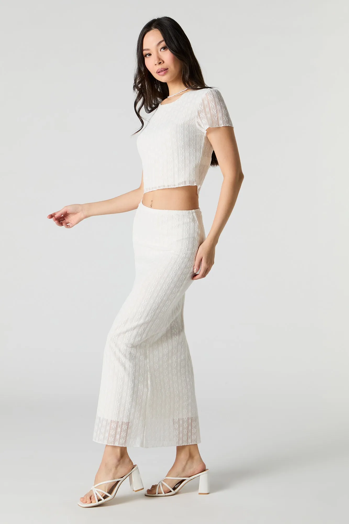 Jupe maxi en dentelle fleurie