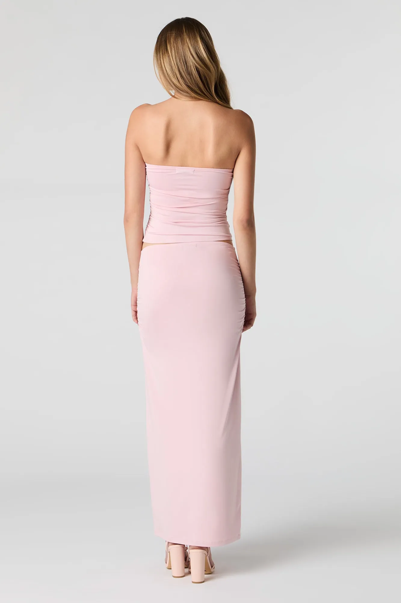 Jupe maxi profilée ruchée