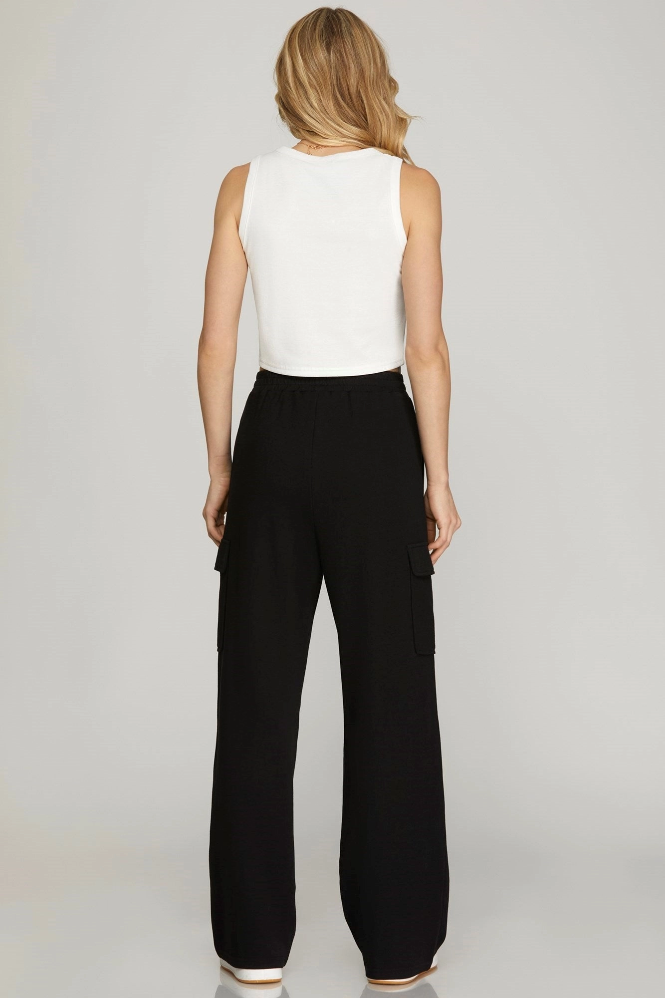 Knit Cargo Pants With Pockets And Waist Elastic