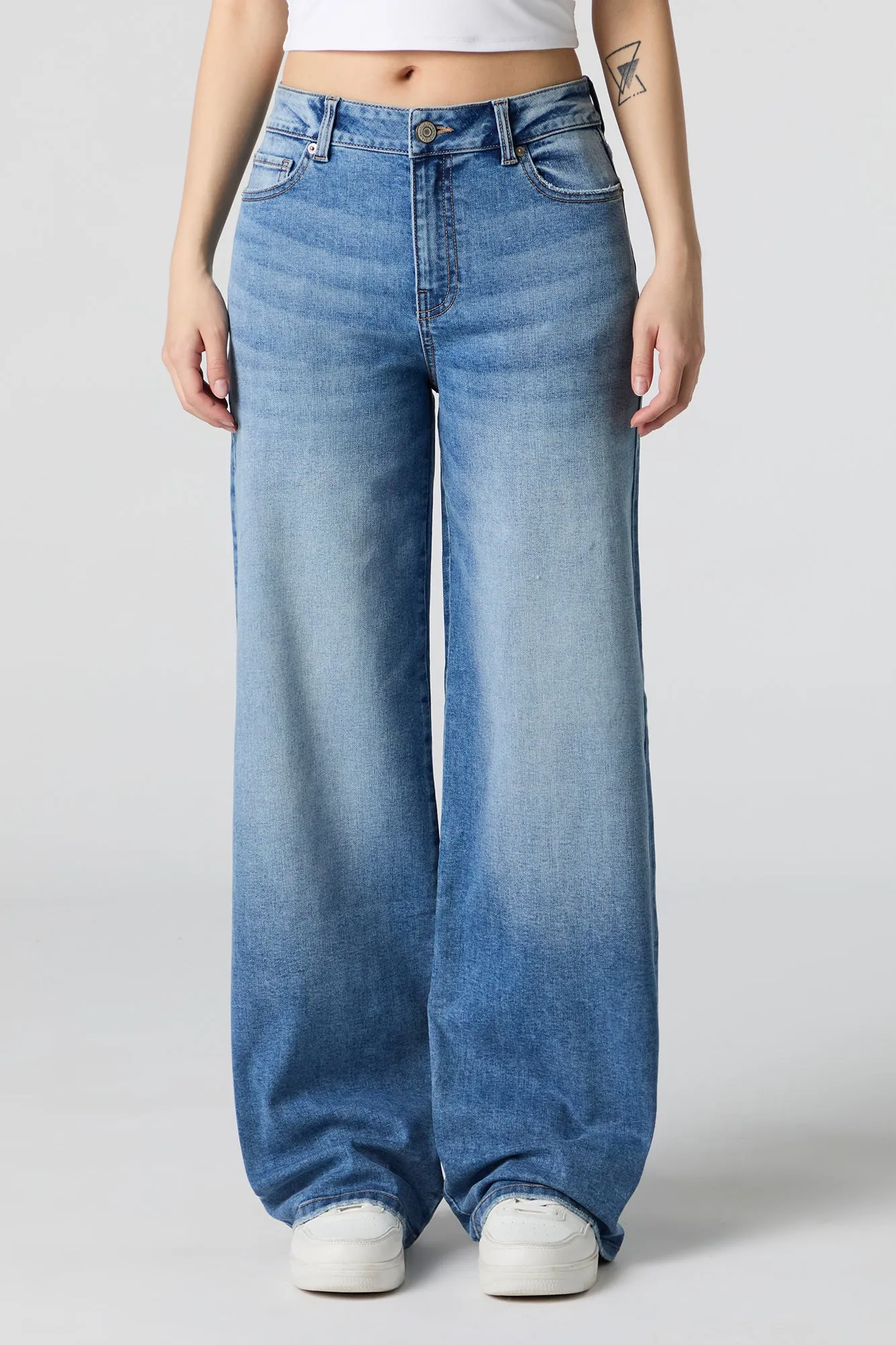 Medium Wash High Rise Wide Leg Stretch Jean